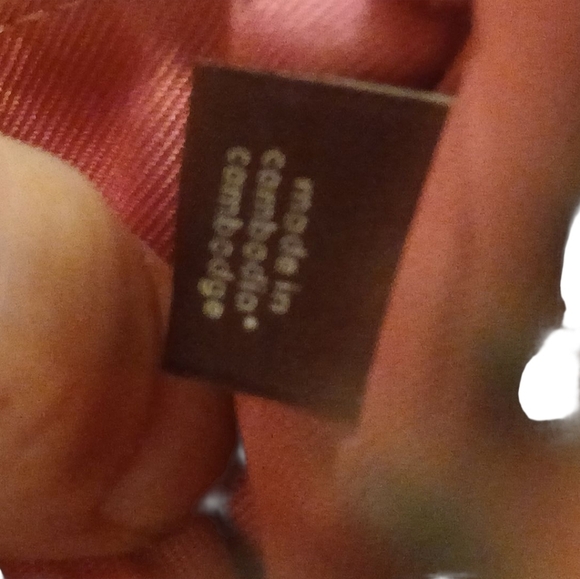 Coach - NWOT - Raspberry Colored Clutch Purse, Zippered Closure, 2 Pockets... - Picture 9 of 16